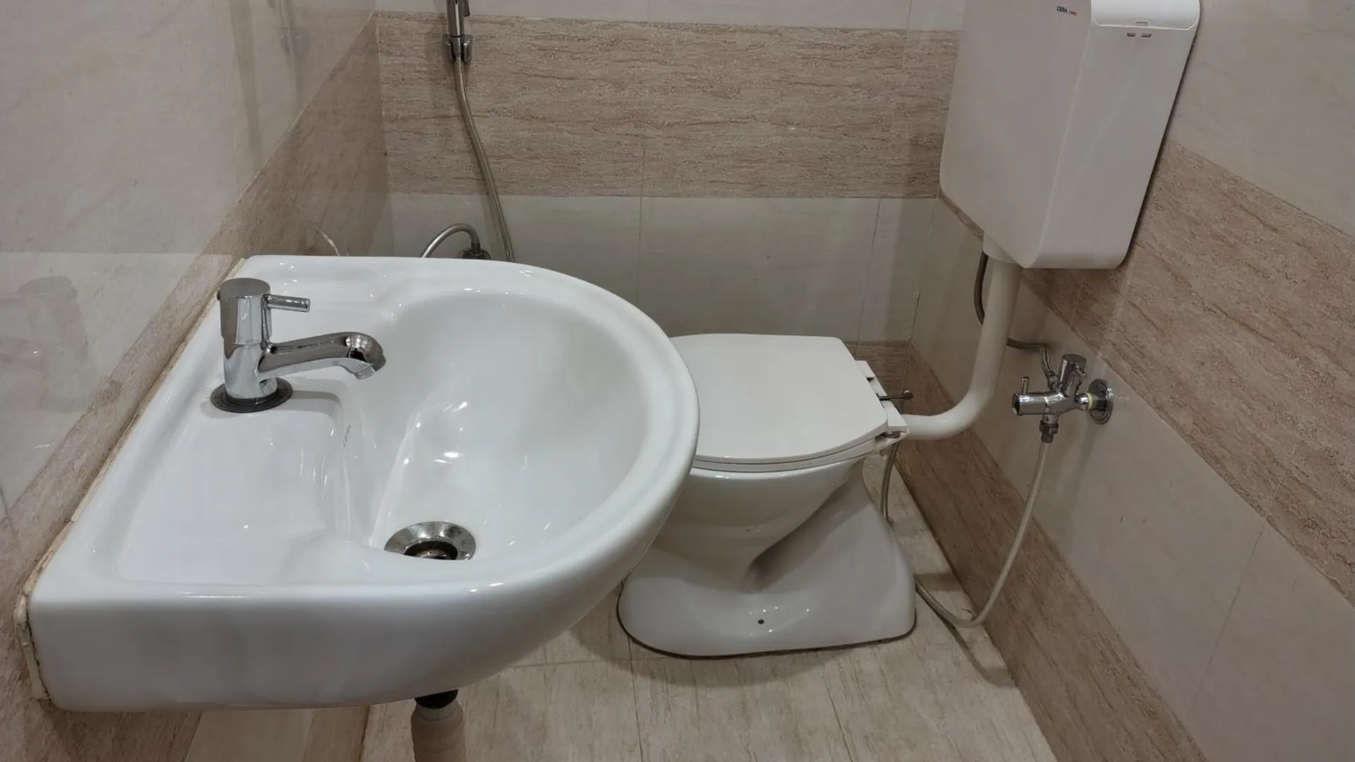 Hotel Mrk Waranasi 2*,  Indie