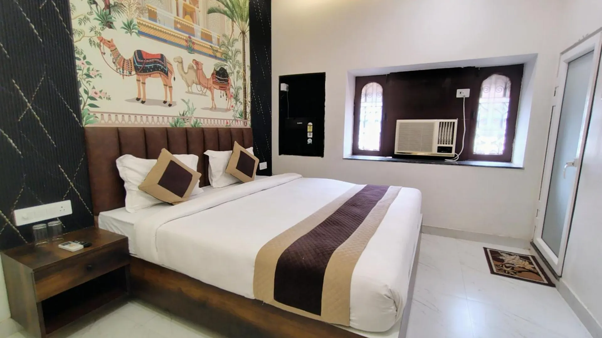 Hotel Mrk Βαρανάσι 2*,  Ινδία